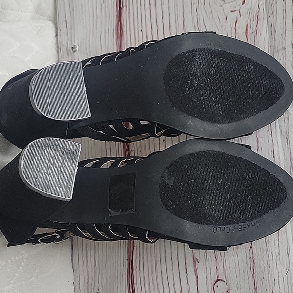 Chase + Chloe Black Strappy Sandals Size 9 NWOT - Picture 7 of 9